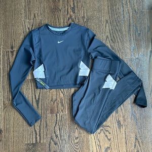 NWT Nike Pro Aeroadapt workout long sleeve and legging set